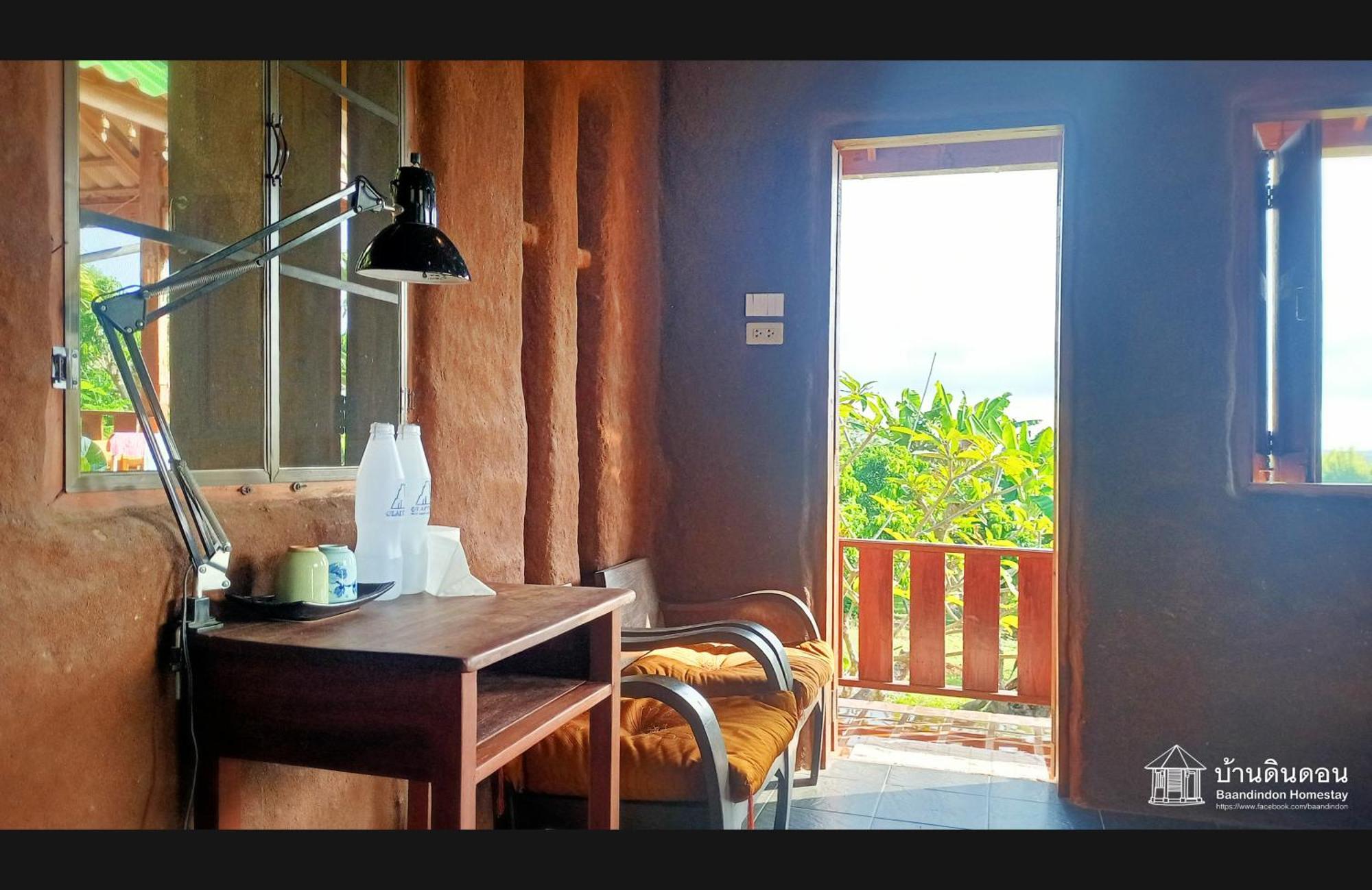 Baandindon Private Earthhouse * Mae Rim